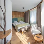 Sole Felsen Welt Hotel