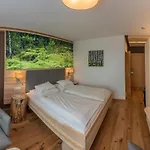 Sole Felsen Welt 4*
