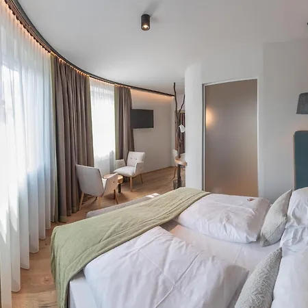 Hotel Sole Felsen Welt 4*