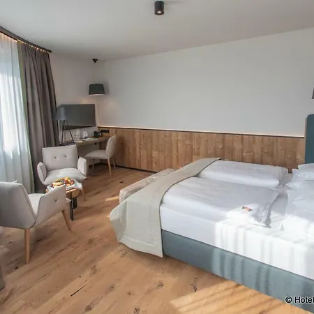 Sole-felsen-bad Gmund (Lower Austria)
